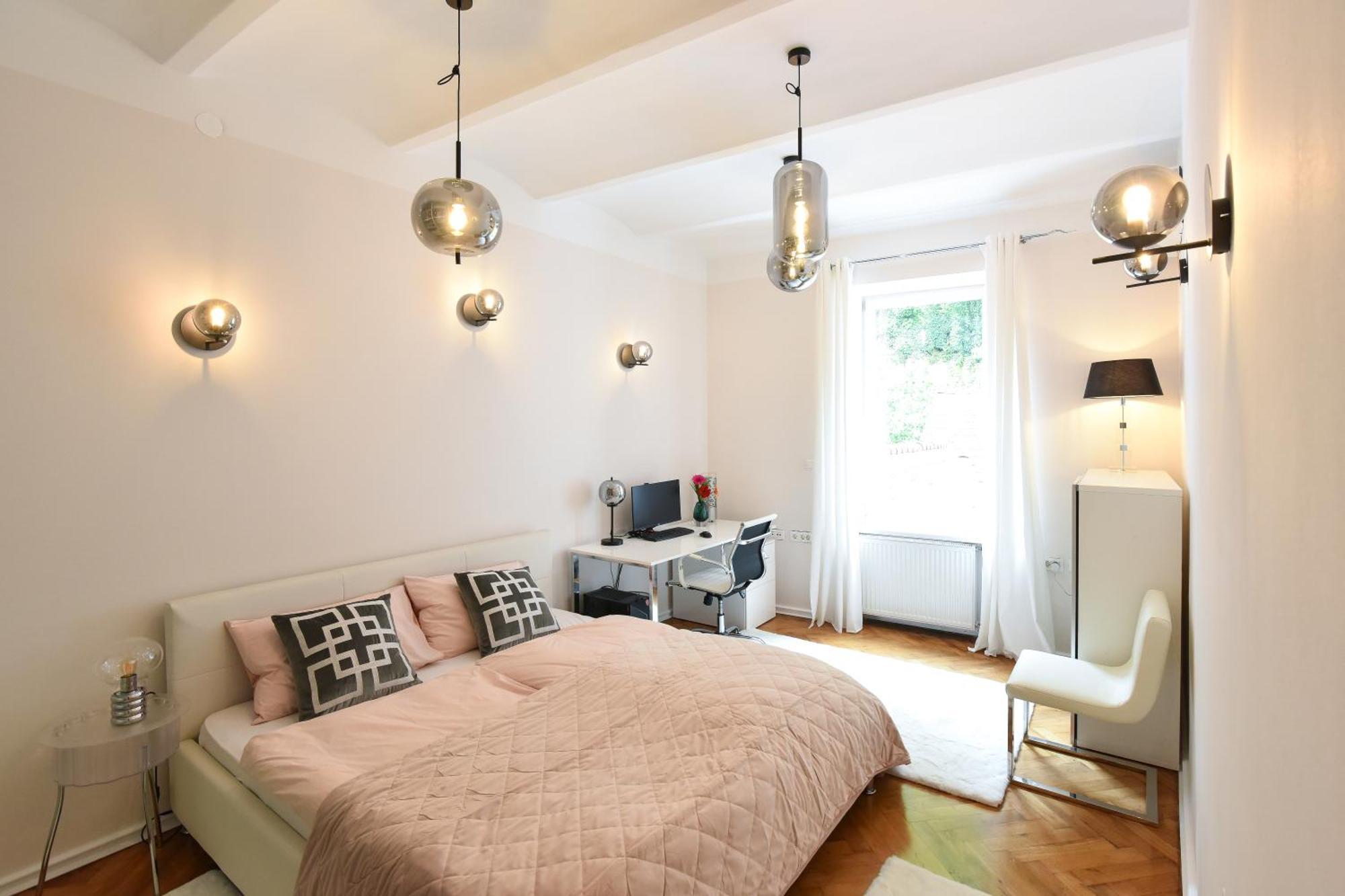 Neoclassical Luxury Apartment לובליאנה מראה חיצוני תמונה