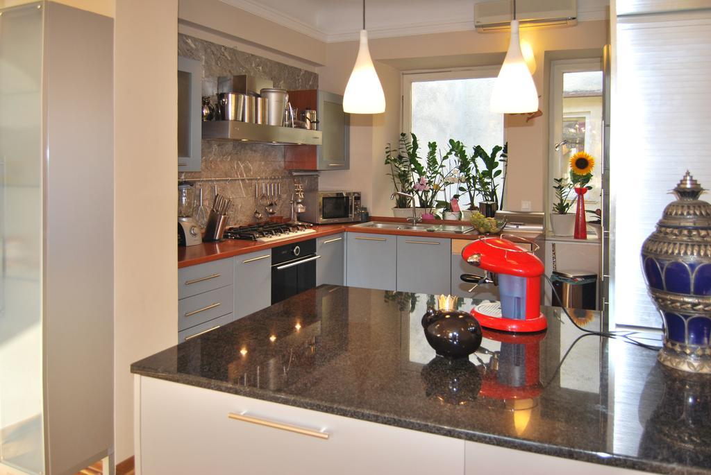 Neoclassical Luxury Apartment לובליאנה מראה חיצוני תמונה
